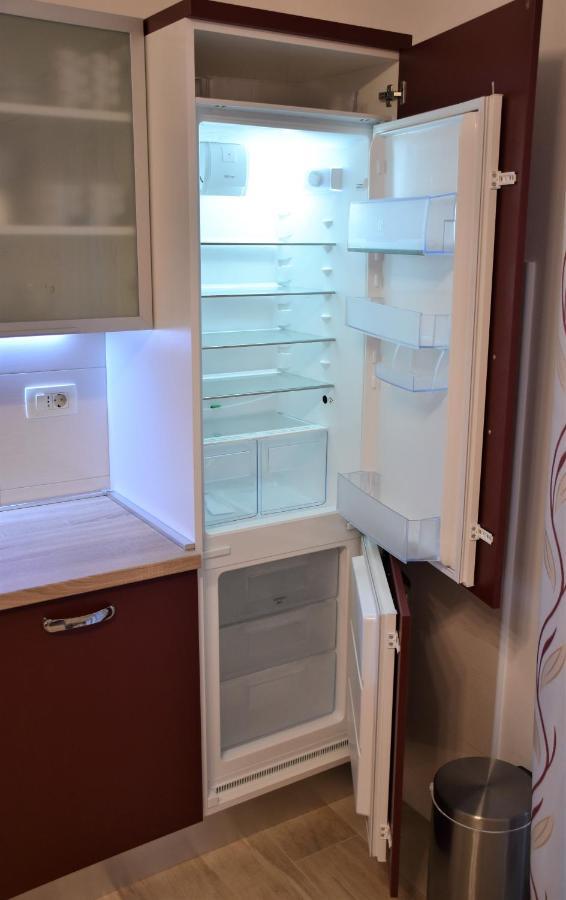 Apartmani Diana Novigrad Istria Exteriör bild