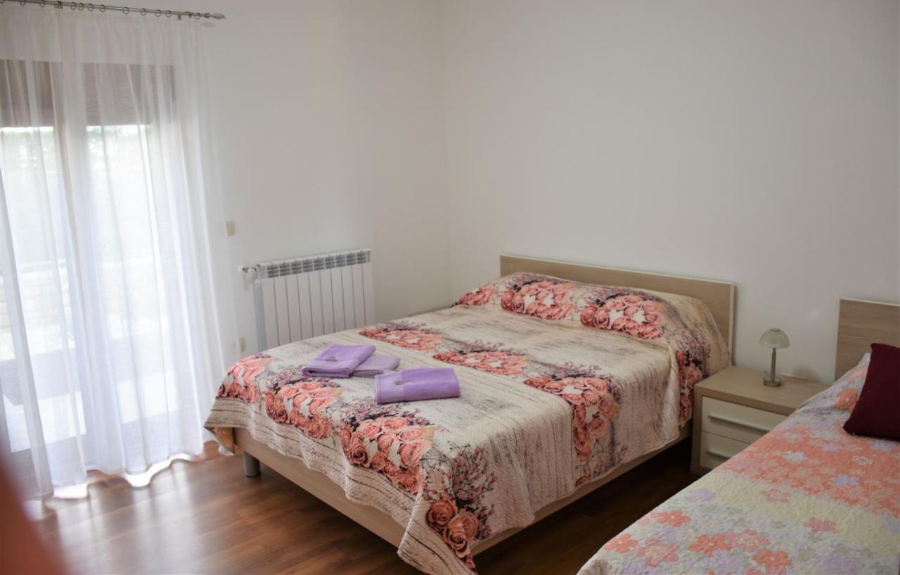 Apartmani Diana Novigrad Istria Exteriör bild